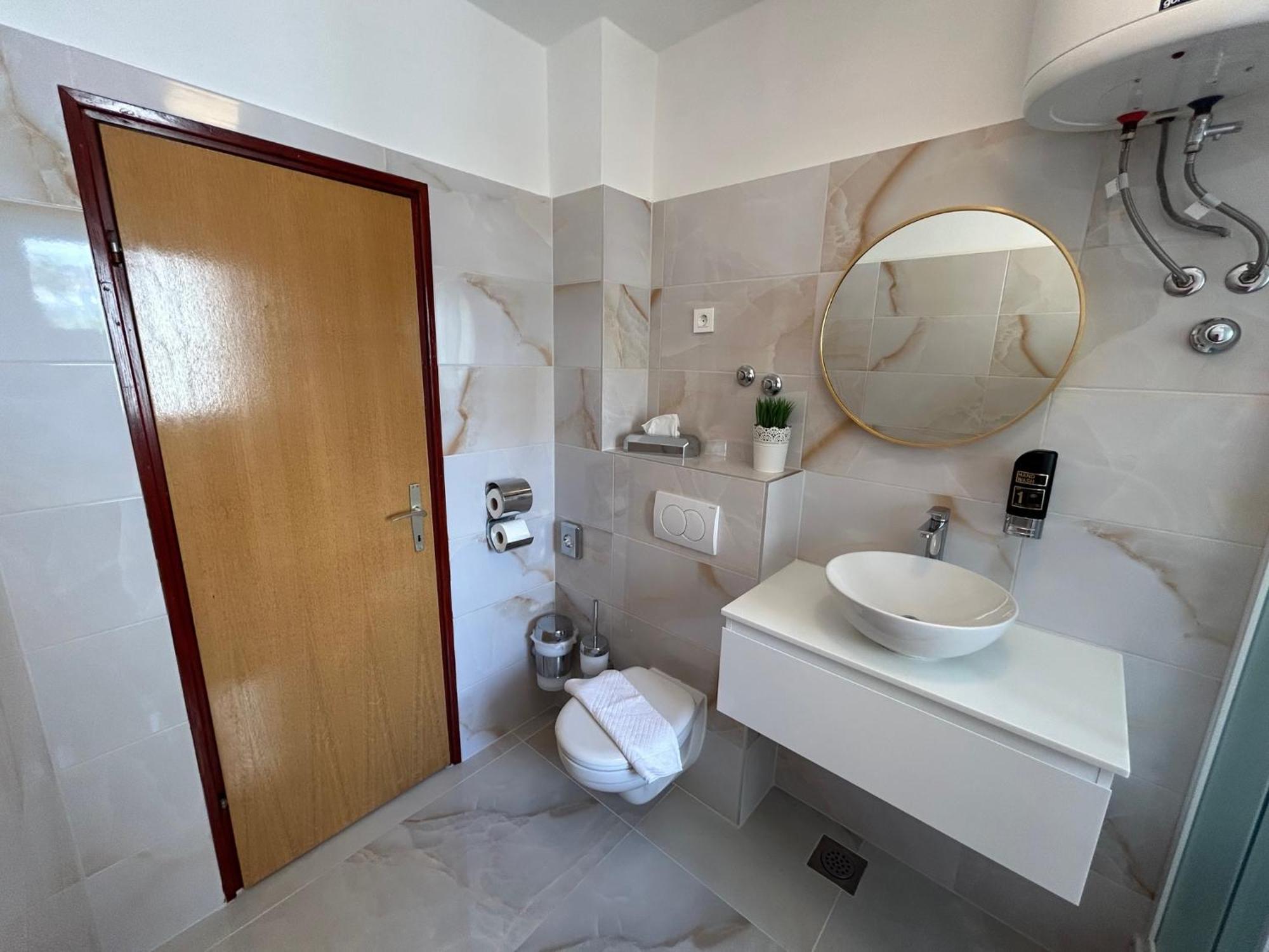 Apartments And Rooms Diana Zadar Zewnętrze zdjęcie